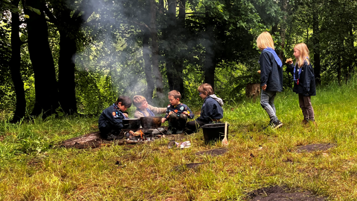 Egern om bålet