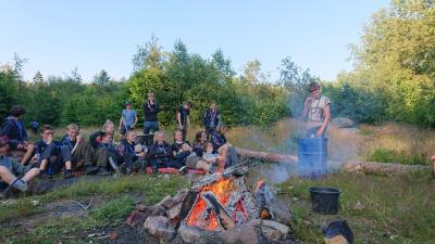 Lejrbål for hele gruppen